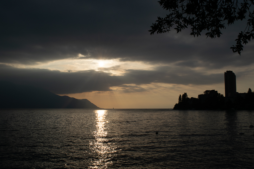 Suíça - Por do sol na Orla do Lago de Montreux