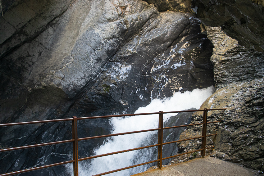 Suíça - Lauterbrunnen - Trummelbach Falls