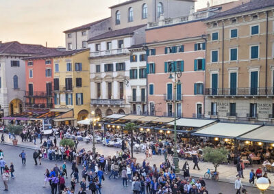 VERONA - Piazza Bra